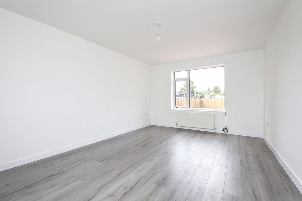 Lounge / Dining Room