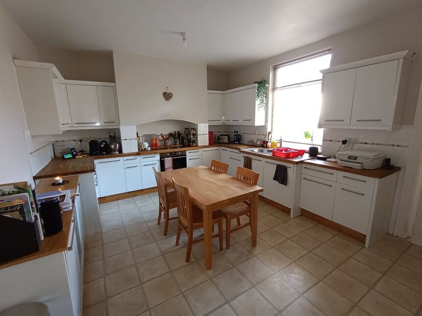 3 bedroom Mid Terrace House for sale, Durham Road, Ushaw Moor, DH7 £