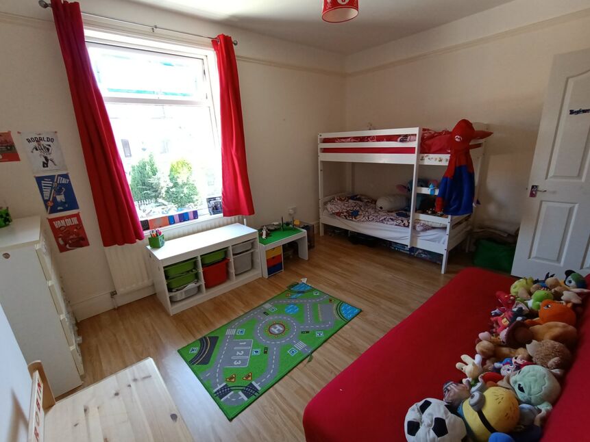 3 bedroom Mid Terrace House for sale, Durham Road, Ushaw Moor, DH7 £