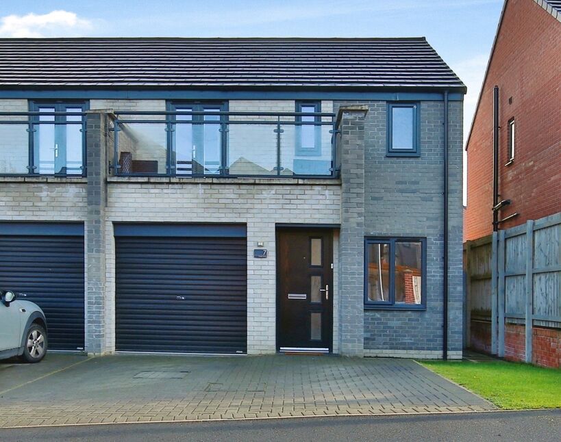 4 bedroom Semi Detached House for sale, Finchale Road, Durham, DH1 £