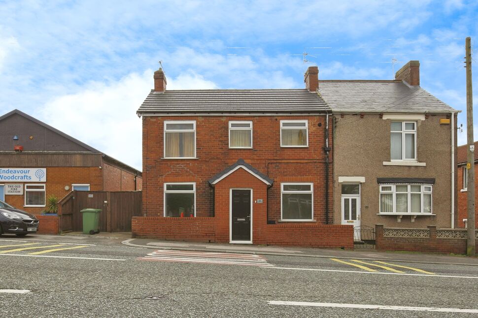 3 bedroom Semi Detached House to rent, Darlington Road, Ferryhill, DL17 £675 pcm