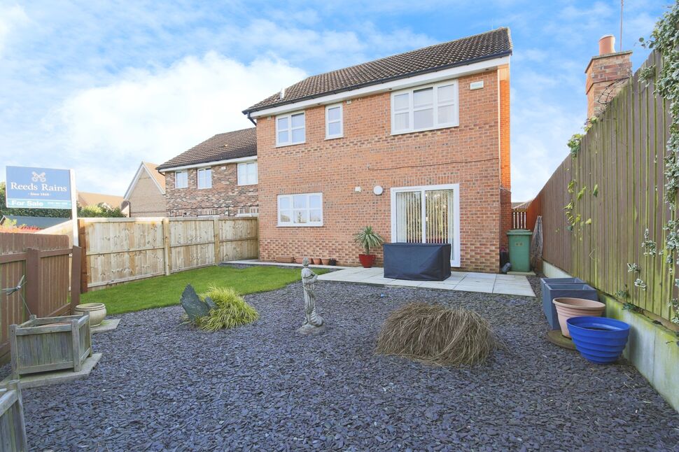 3 bedroom Detached House for sale, Greenhills, Byers Green, DL16 £215,000