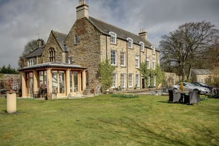 Esh Winning, 6 bedroom Detached House to rent, £4,500 pcm