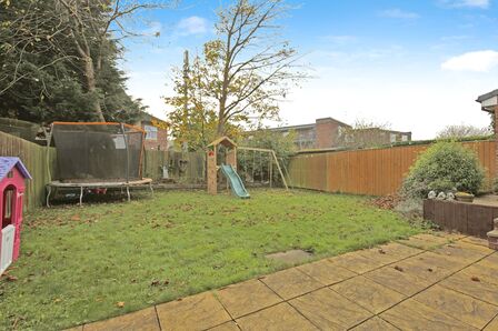 Bamburgh Road, 4 bedroom Semi Detached House for sale, £260,000