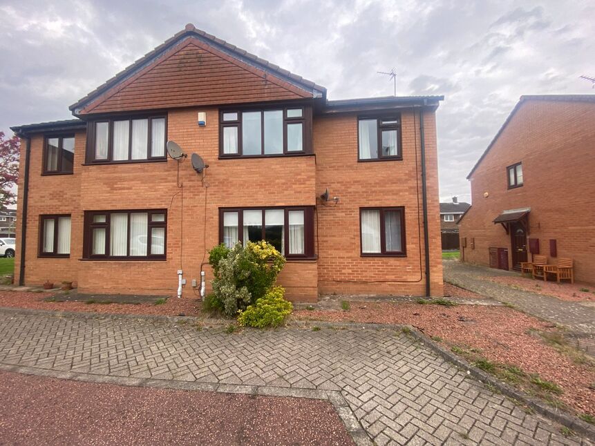 Main image of 1 bedroom Flat for sale, Farnham Close, Newton Hall, Durham, DH1