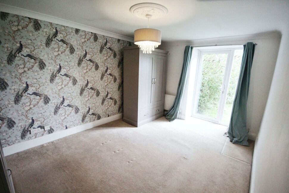 3 bedroom Semi Detached Bungalow to rent, Gypsy Lane, Ferryhill, DL17 ...