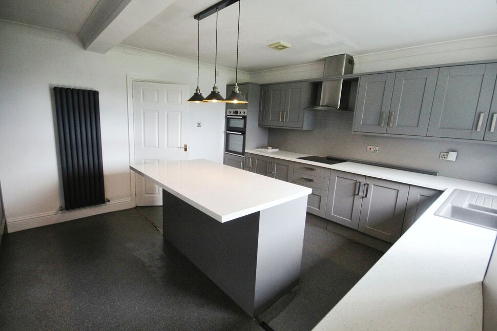 3 bedroom Semi Detached Bungalow to rent, Gypsy Lane, Ferryhill, DL17 ...