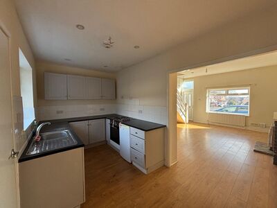 Front Street, 3 bedroom Mid Terrace House for sale, £115,000