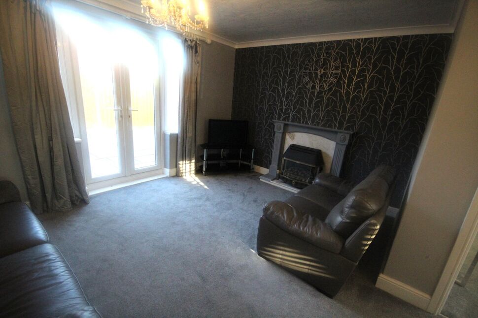 Lounge / Dining Room