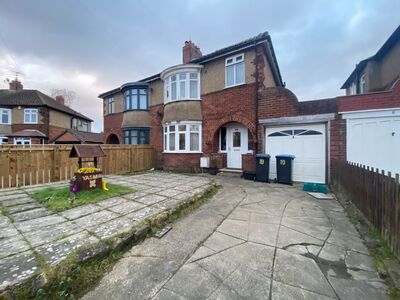 Clifford Avenue, 3 bedroom Semi Detached House for sale, £150,000