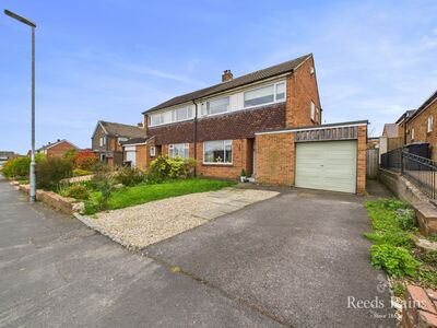 Pilgrims Way, 3 bedroom Semi Detached House for sale, £180,000