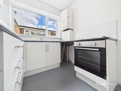 2 bedroom  Flat for sale