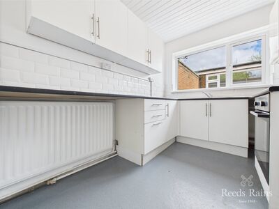 2 bedroom  Flat for sale