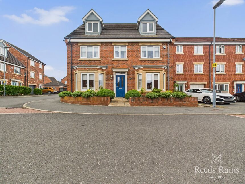 Main image of 5 bedroom Detached House for sale, Hutton Way, Framwellgate Moor, Durham, DH1