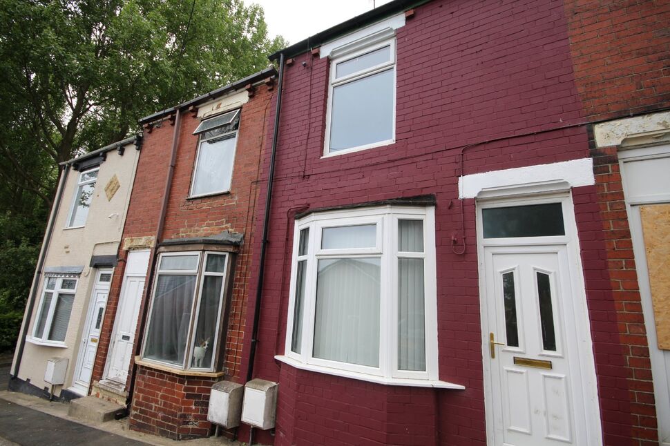 2 bedroom Mid Terrace House to rent
