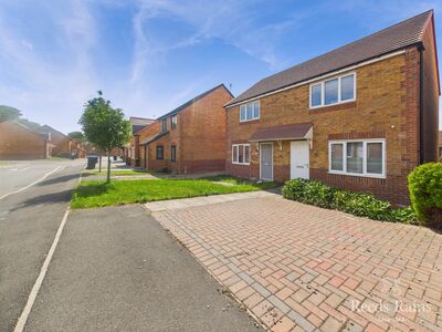 St. Aidans Way, 2 bedroom Semi Detached House for sale, £120,000