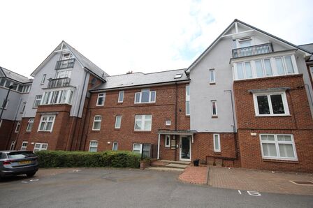 2 bedroom  Flat to rent