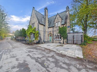 South Church Road, 4 bedroom Detached House for sale, £375,000
