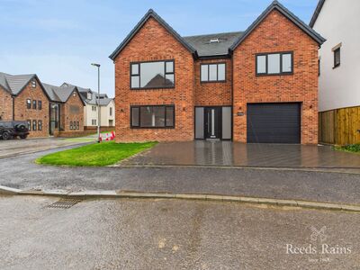 Dunelm Stables, 6 bedroom Detached House to rent, £2,500 pcm