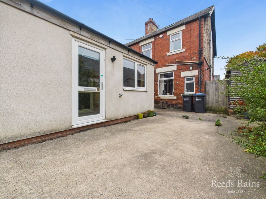 3 bedroom End Terrace House for sale