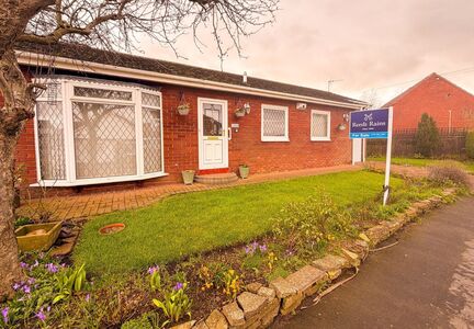 3 bedroom Semi Detached Bungalow for sale