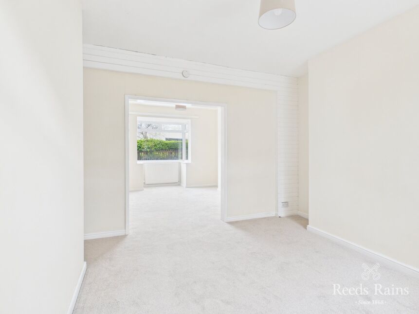 Lounge / Dining Room