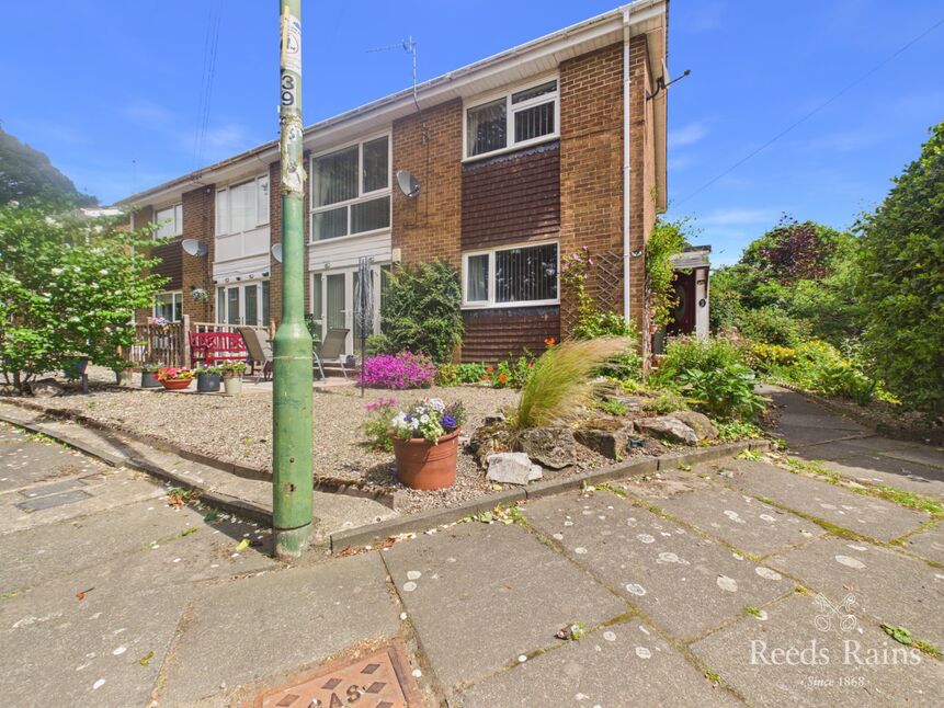 Main image of 2 bedroom Flat for sale, Hamsterley Crescent, Newton Hall, Durham, DH1
