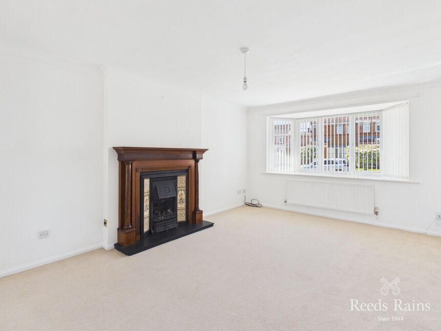 Lounge / Dining Room