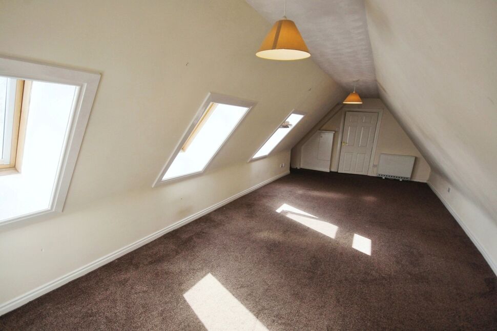 Lounge / Bedroom