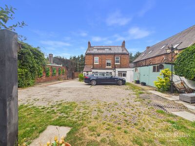 Colliery Road, 6 bedroom Detached House for sale, &pound;550,000