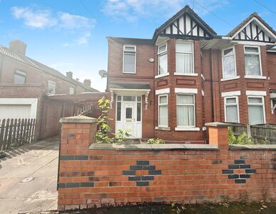 3 bedroom Semi Detached House to rent