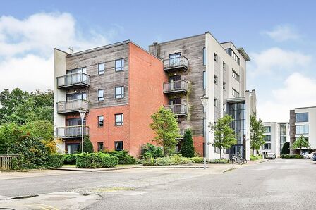 2 bedroom  Flat to rent