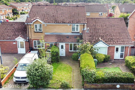 2 bedroom  House for sale