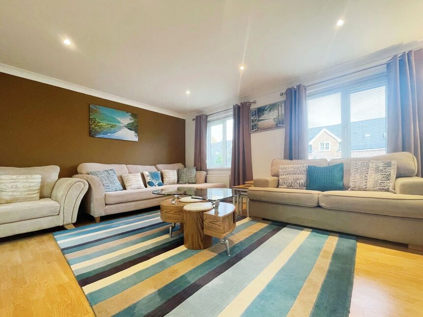 4 bedroom House for sale, Holden Avenue, Manchester, M16 £425,000