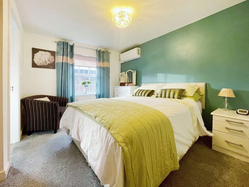 4 bedroom House for sale, Holden Avenue, Manchester, M16 £425,000