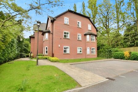 Olive Shapley Avenue, 1 bedroom  Flat for sale, £225,000