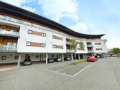 2 bedroom  Flat for sale