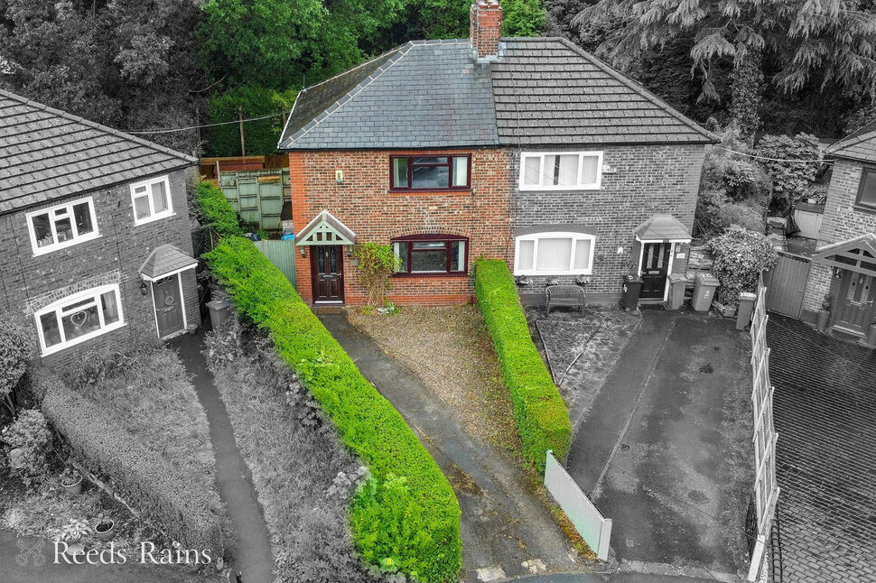 2 bedroom Semi Detached House for sale