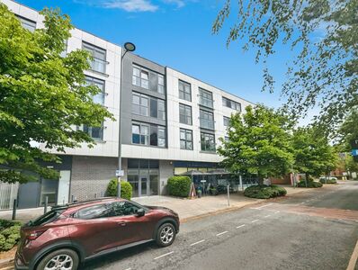 The Boulevard, 2 bedroom  Flat to rent, £1,500 pcm