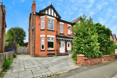 Beech Avenue, 4 bedroom Semi Detached House for sale, £585,000