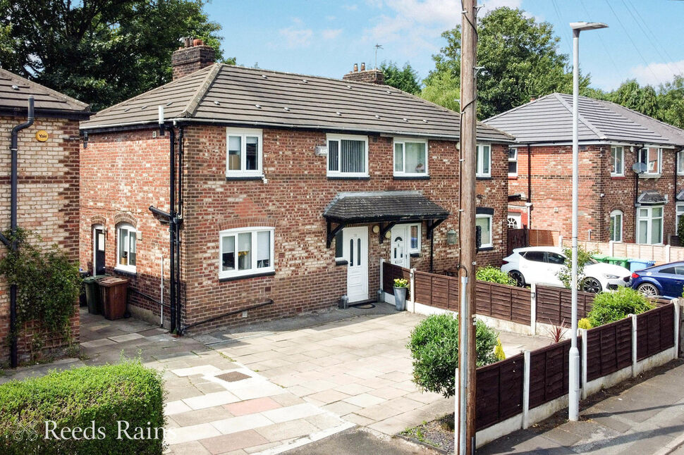 Main image of 3 bedroom Semi Detached House for sale, Pytha Fold Road, Manchester, Greater Manchester, M20