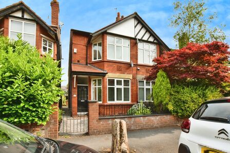 2 bedroom End Terrace House to rent