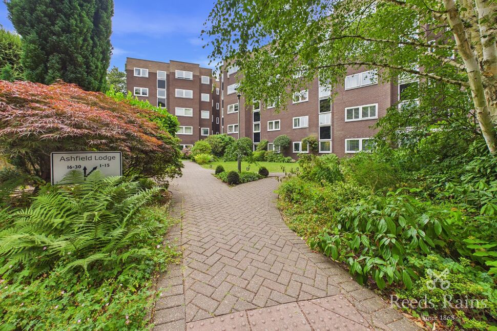 Main image of 3 bedroom Flat for sale, Palatine Road, Manchester, Greater Manchester, M20