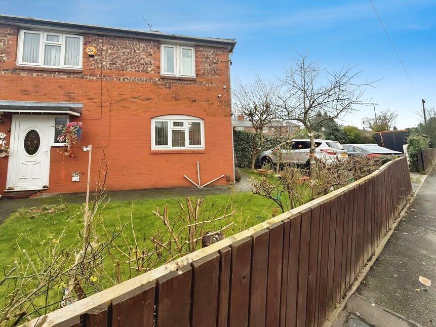 Main image of 3 bedroom Semi Detached House to rent, Yew Tree Road, Manchester, Greater Manchester, M14