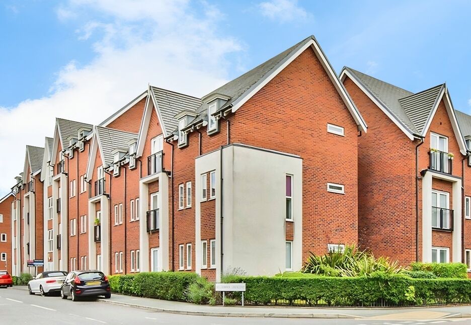 Main image of 1 bedroom Flat for sale, Houseman Crescent, Manchester, Greater Manchester, M20