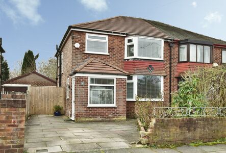Farlands Drive, 3 bedroom Semi Detached House for sale, &pound;425,000