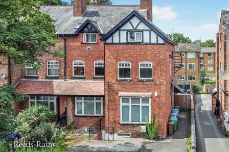 Burton Road, 2 bedroom Flat for sale, &pound;310,000