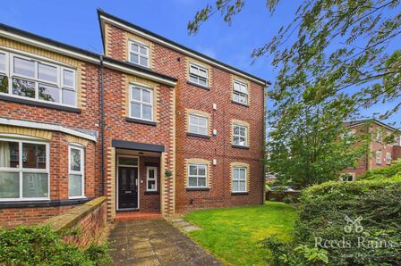 Elm Grove, 2 bedroom Flat to rent, &pound;1,500 pcm