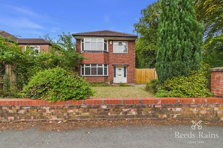 Alness Road, 3 bedroom Detached House for sale, &pound;495,000
