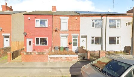 2 bedroom Mid Terrace House to rent